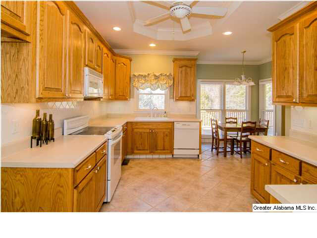 117 Kingsley Court Alabaster, AL 35007 - Photo 8 of 32