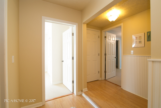 15063 Shabbona Road Malta, IL 60150 - Photo 20 of 25 a view of a bathroom with shower