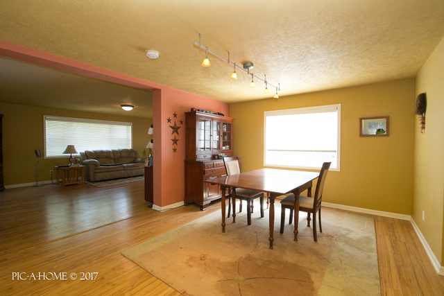 15063 Shabbona Road Malta, IL 60150 - Photo 7 of 25 a dining room with furniture and window