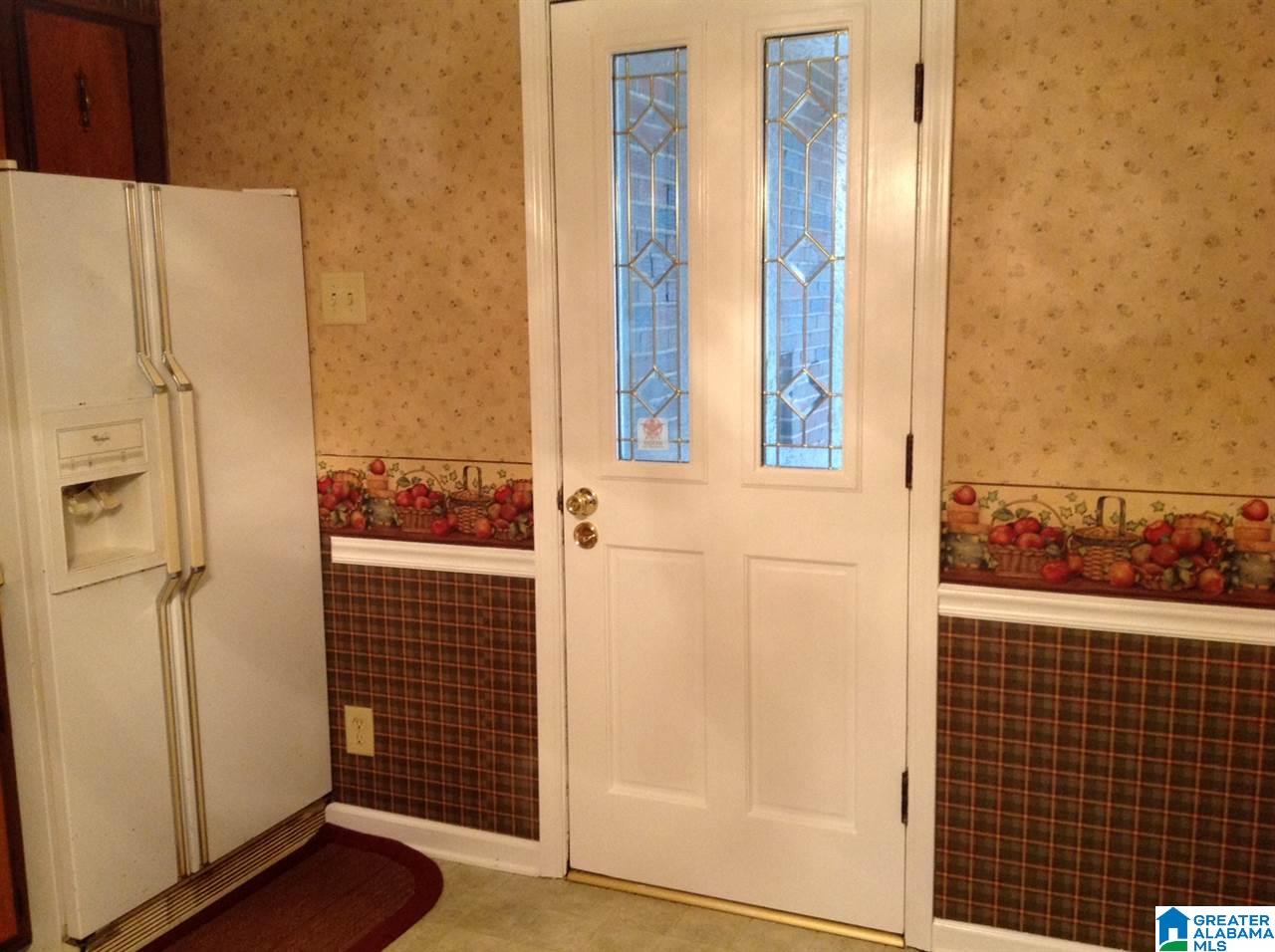 1217 Eastern Valley Road Bessemer, AL 35020 - Photo 4 of 14