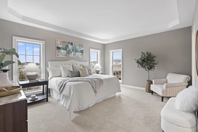 $799,900 | N106-w6560 N106-w6560 Stone Lake Circle, Unit 12, Cedarburg, WI 53012