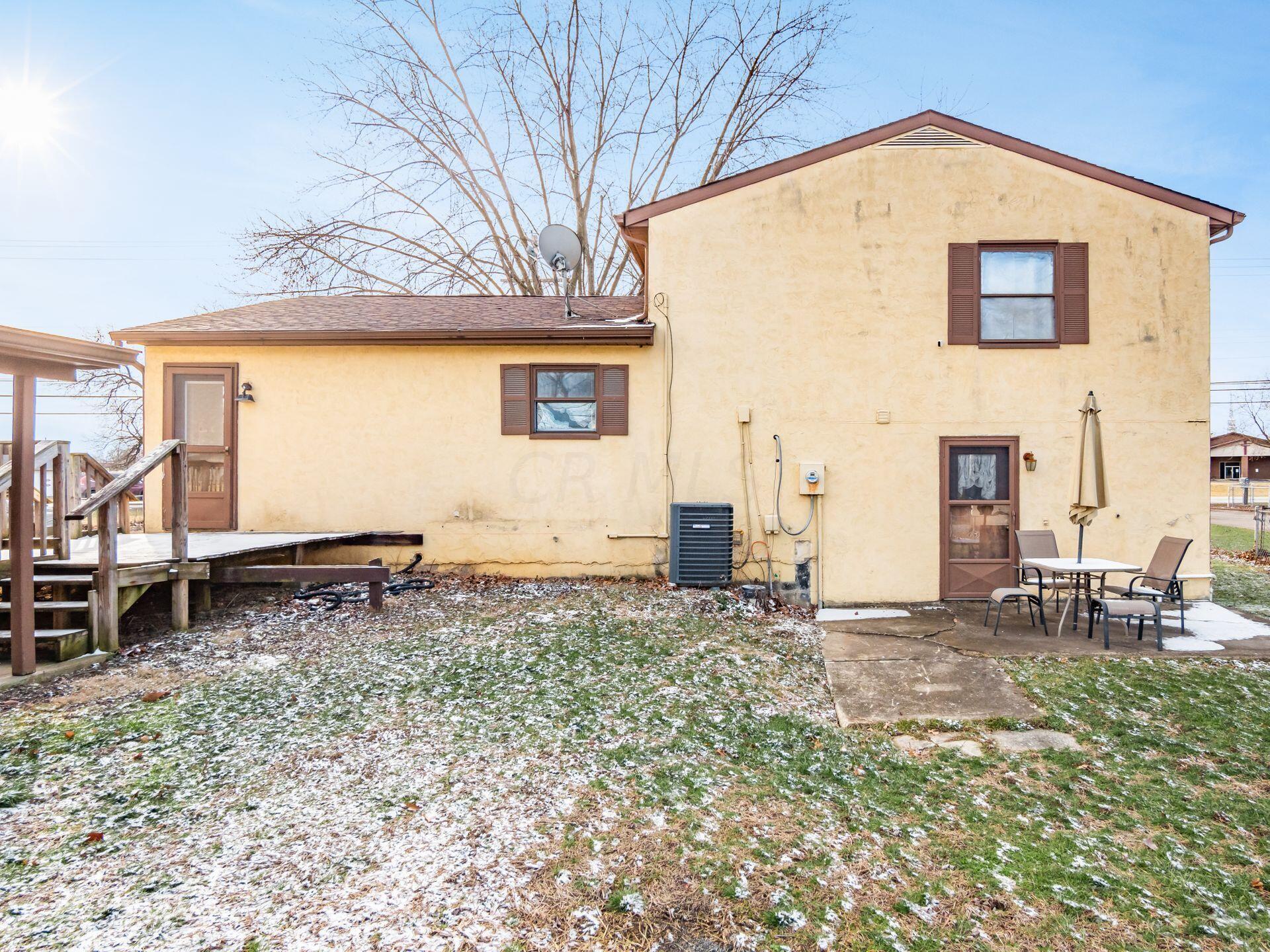 1590 Brown Road Columbus, OH 43223 - Photo 21 of 27 Back of House