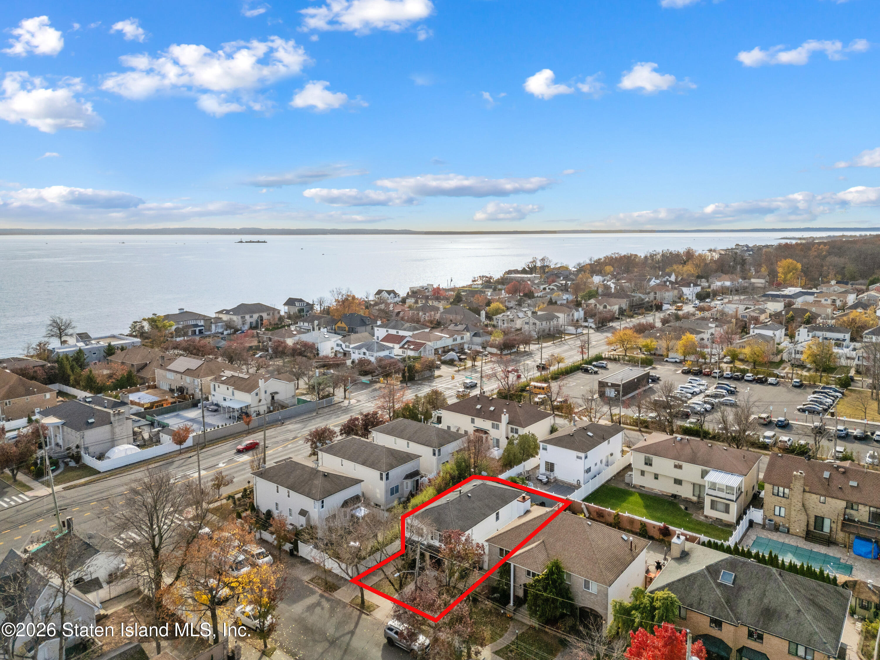 62 Bennett Place Staten Island, NY 10312 - Photo 33 of 34 an aerial view of a city