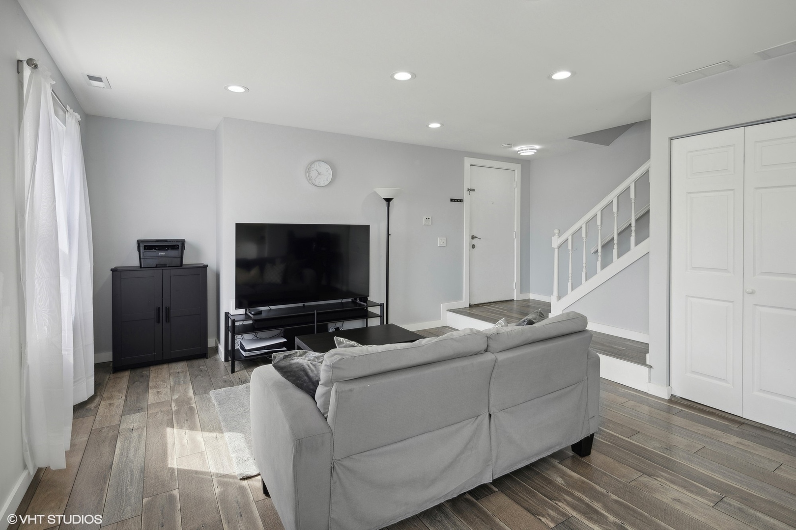 5602 Tinder, Unit 5 Rolling Meadows, IL 60008 - Photo 2 of 15 Gallery Image 2