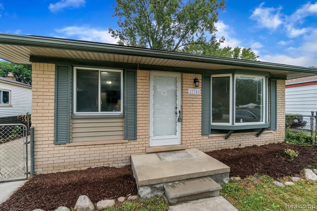 23746 Superior Road Taylor, MI 48180 - Photo 3 of 23