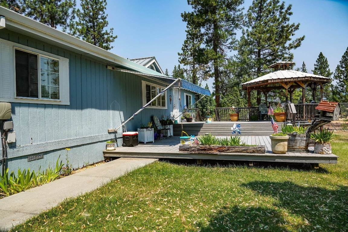 323 Greenview Road Greenview, CA 96037 - Photo 4 of 49 Gallery Image 4