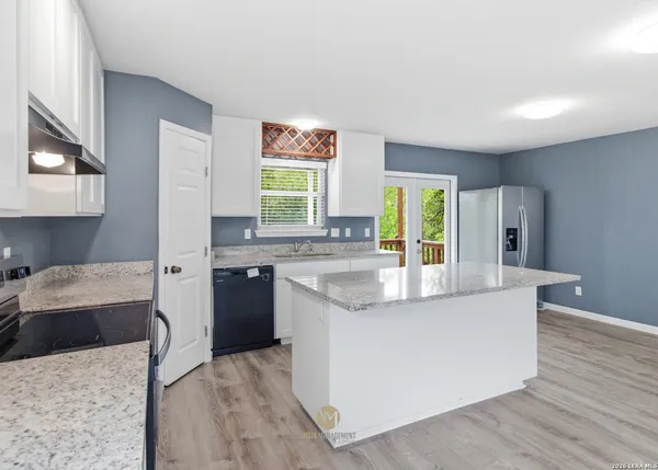 $1,700 | 507 Scenic Run, Canyon Lake, TX 78133