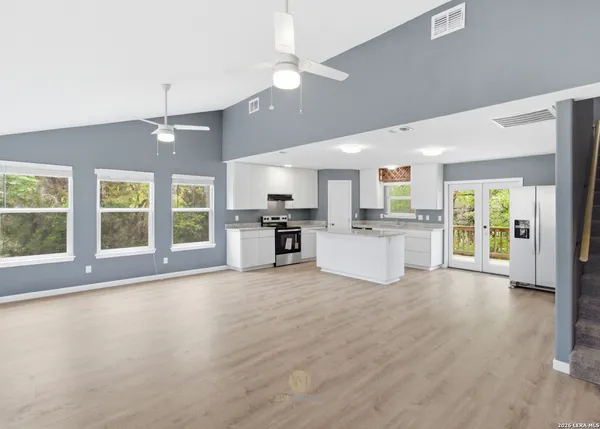 $1,700 | 507 Scenic Run, Canyon Lake, TX 78133