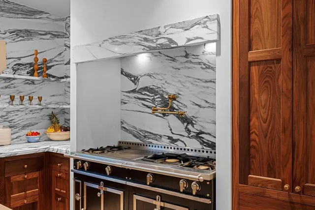 $3,500,000 | 5353 Sunset Drive, Kansas City, MO 64112