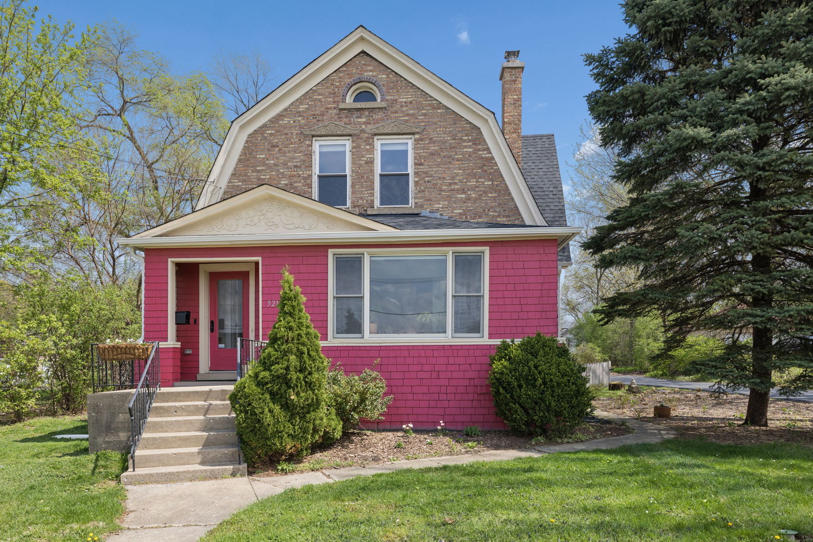 521 South Naperville Road Wheaton, IL 60187 - Photo 2 of 49