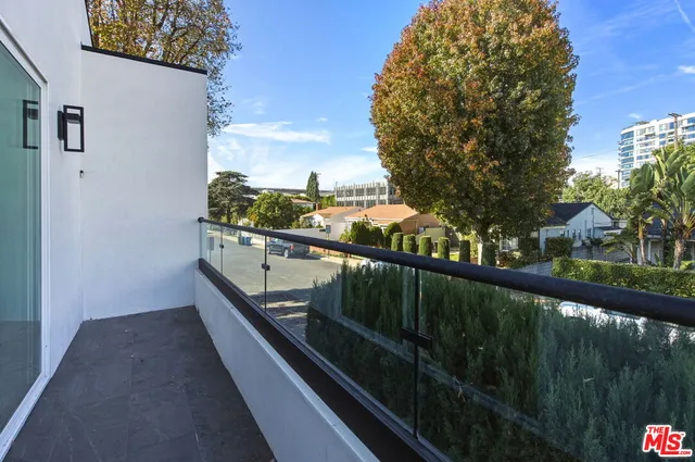 $1,895,000 | 2536 Cotner Avenue, Los Angeles, CA 90064