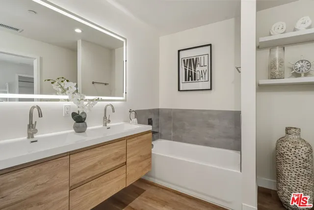 $1,895,000 | 2536 Cotner Avenue, Los Angeles, CA 90064