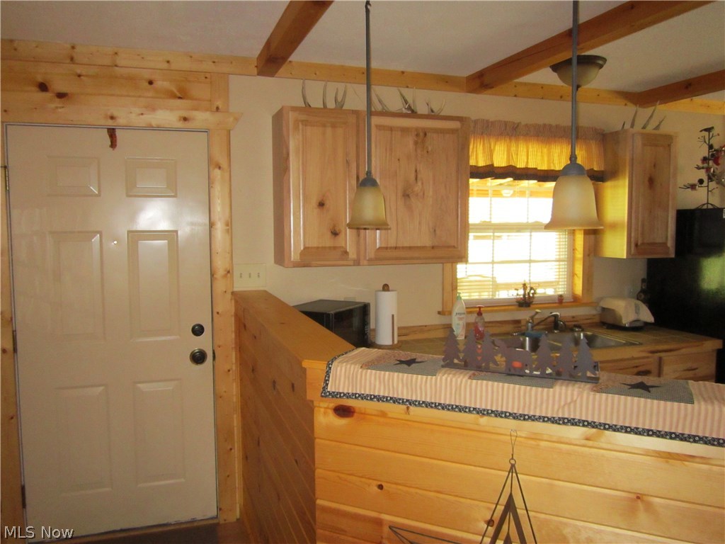 15875 Freedom Road Kimbolton, OH 43749 - Photo 9 of 30 Gallery Image 9