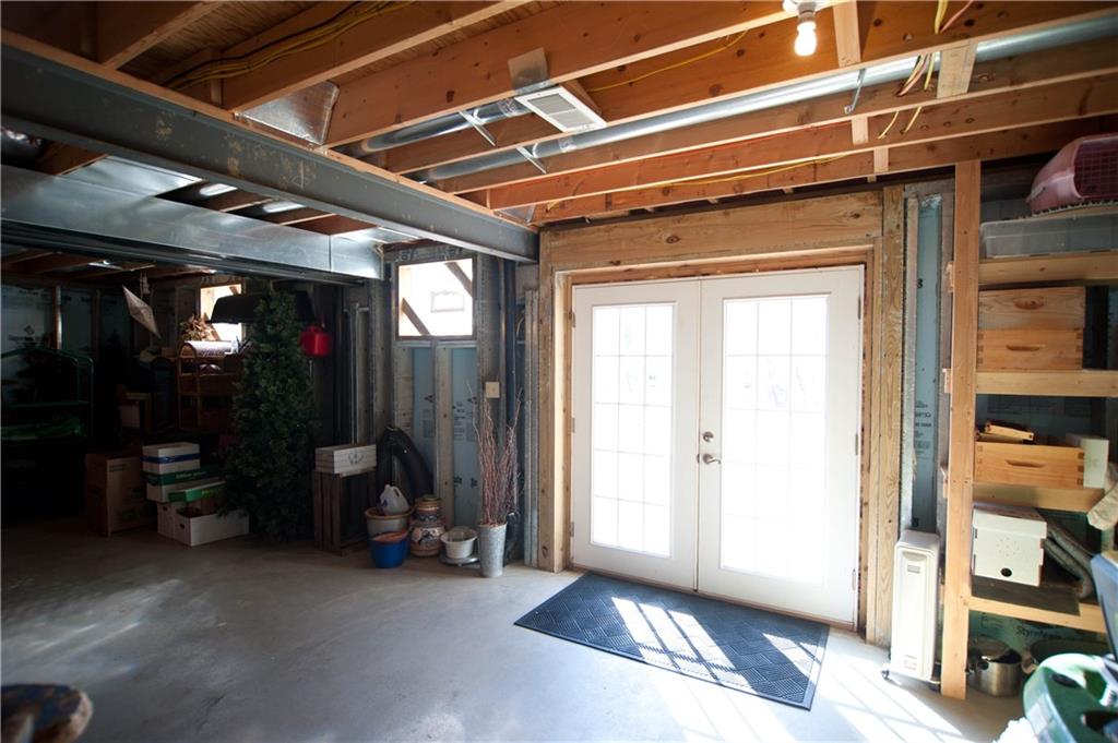 1143 Mohawk Road McDonald, PA 15057 - Photo 15 of 25 Gallery Image 15