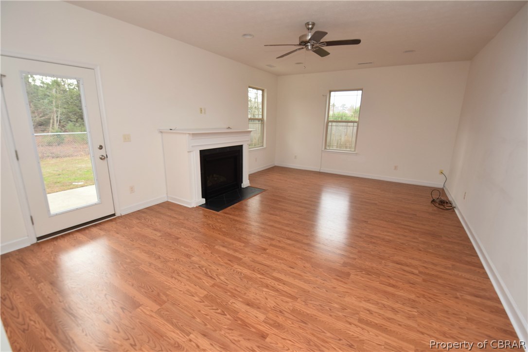 3992 Ordinary Loop Hayes, VA 23072 - Photo 9 of 27 Gallery Image 9