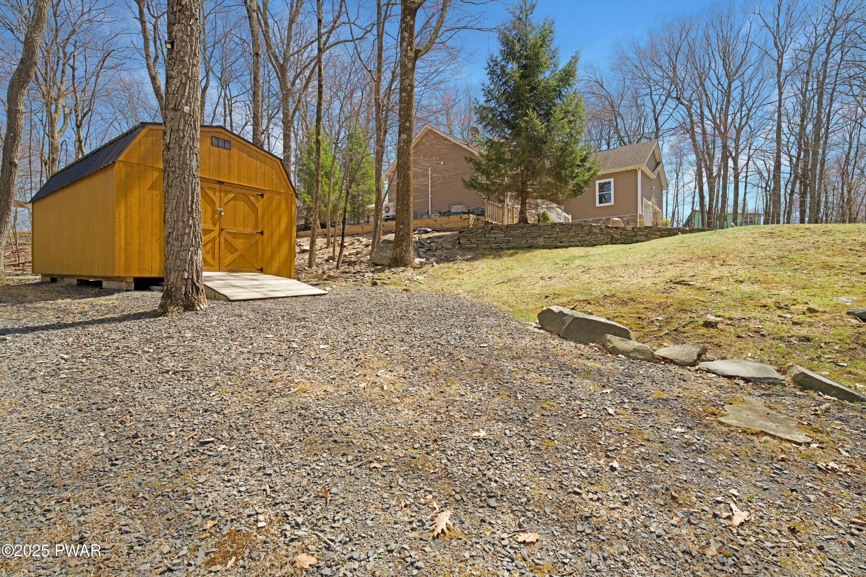 299 Gold Key Road Milford, PA 18337 - Photo 9 of 34 LEX00120