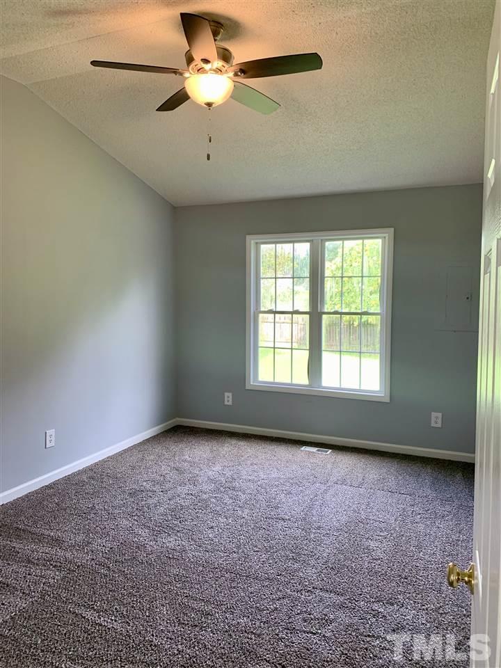 468 North Pleasant Coates Road Benson, NC 27504 - Photo 5 of 9 Gallery Image 5