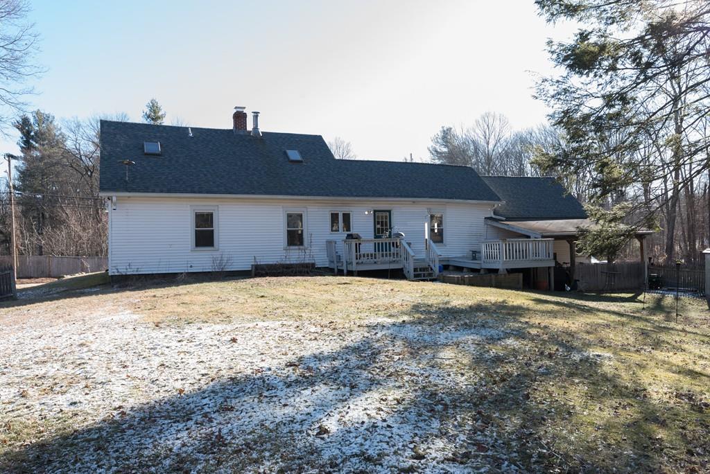 127 Martin Road Douglas, MA 01516 - Photo 4 of 24 Gallery Image 4