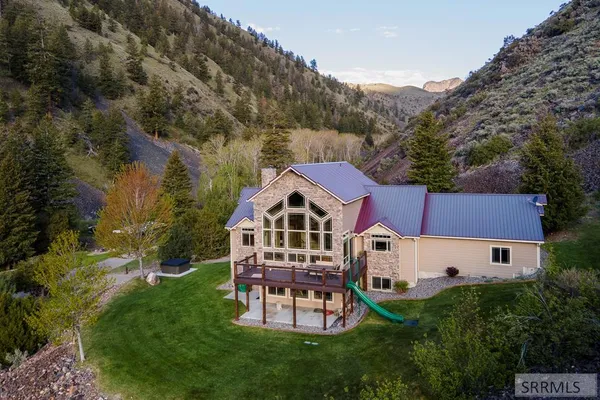 $1,825,000 | 37 Canyon View Road, Salmon, ID 83467