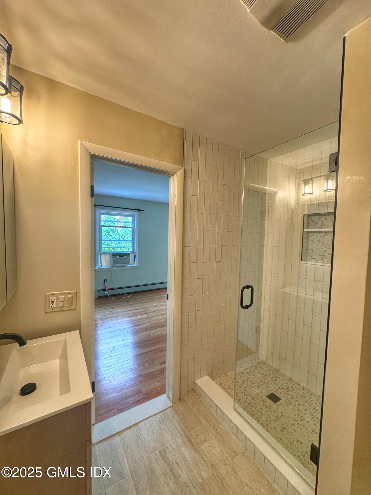 37 Gerry Street, Unit 1 Greenwich, CT 06830 - Photo 6 of 19 IMG_1757