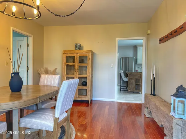 $4,100 | 37 Gerry Street, Unit 1, Greenwich, CT 06830