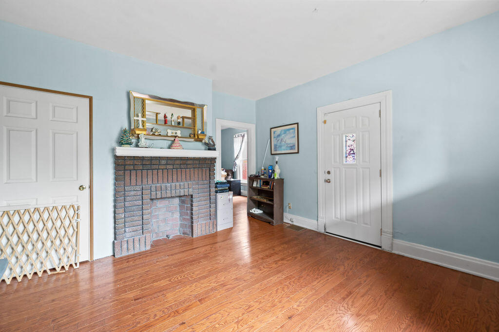 418 Delmar Place Covington, KY 41014 - Photo 5 of 18
