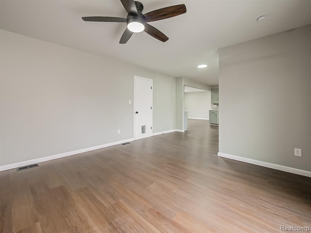 11780 Haggerty Road Belleville, MI 48111 - Photo 13 of 41