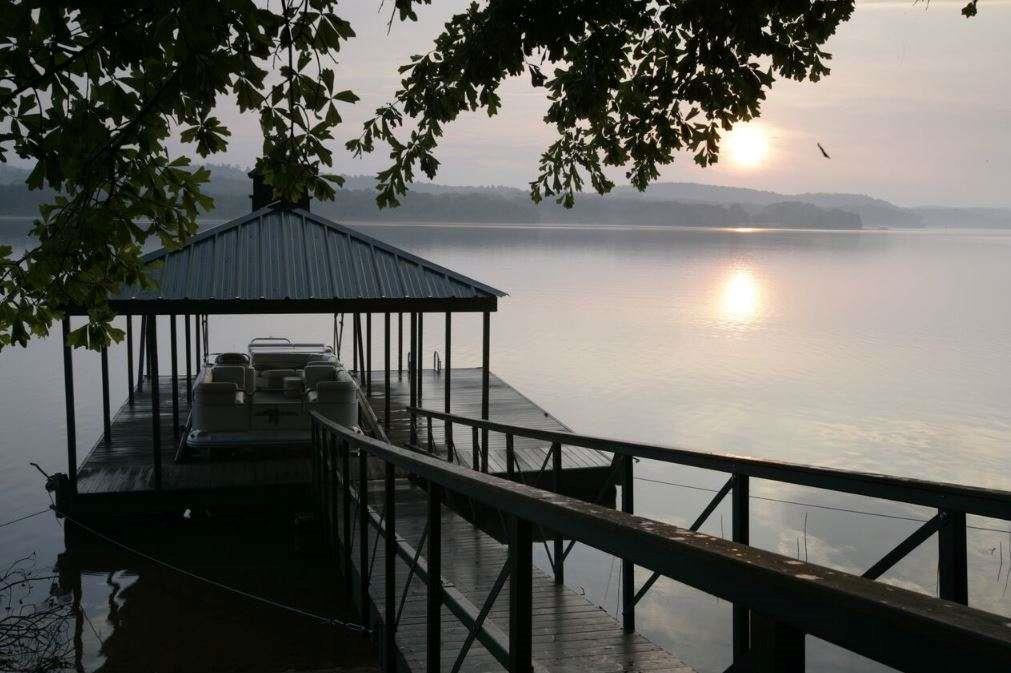 915 Edgewater Trail Toccoa, GA 30577 - Photo 16 of 22 a view of a balcony with an outdoor space