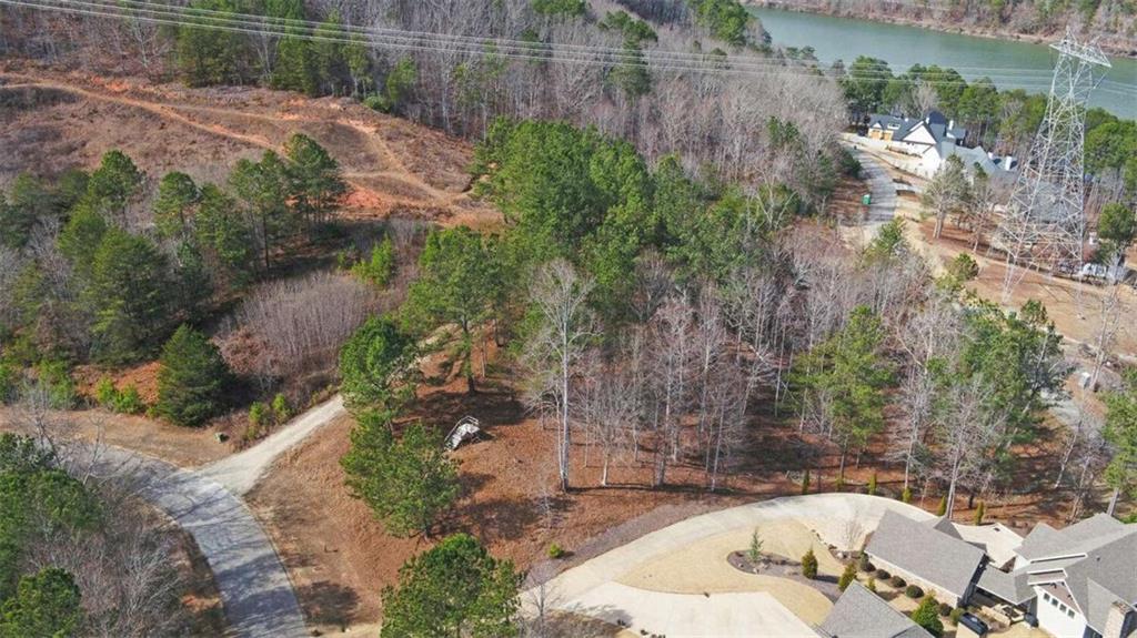 915 Edgewater Trail Toccoa, GA 30577 - Photo 9 of 22 a backyard of a house with outdoor seating
