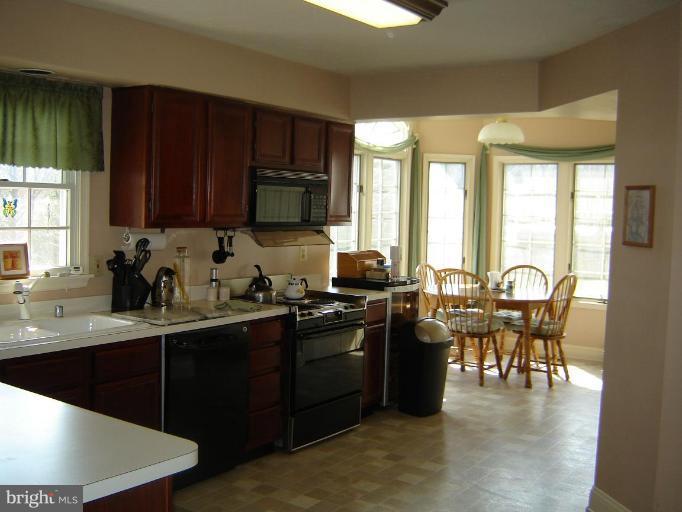 2616 Colpepper Road Abingdon, MD 21009 - Photo 13 of 23 Kitchen