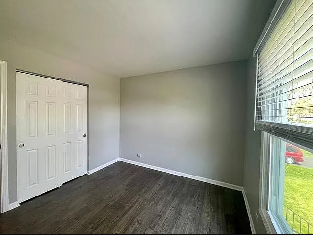 168 Farm Gate Lane Bolingbrook, IL 60440 - Photo 7 of 17
