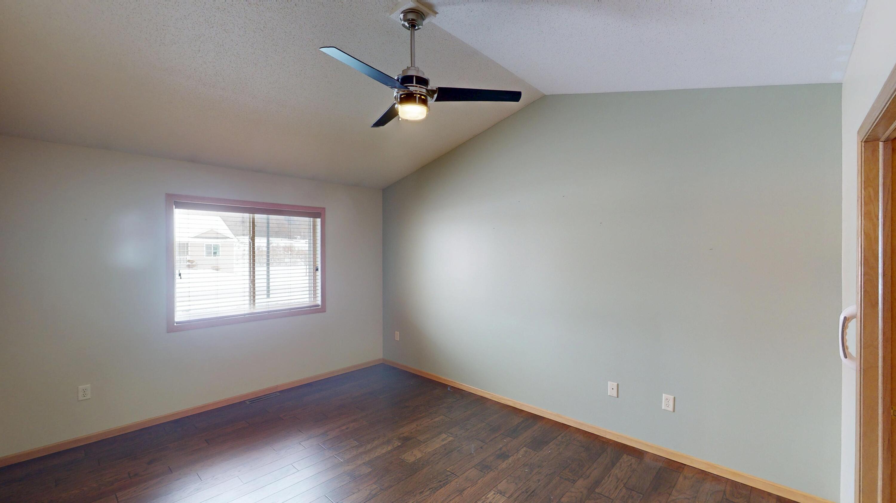 2002 Viking Avenue Holmen, WI 54636 - Photo 20 of 48 Bedroom 1