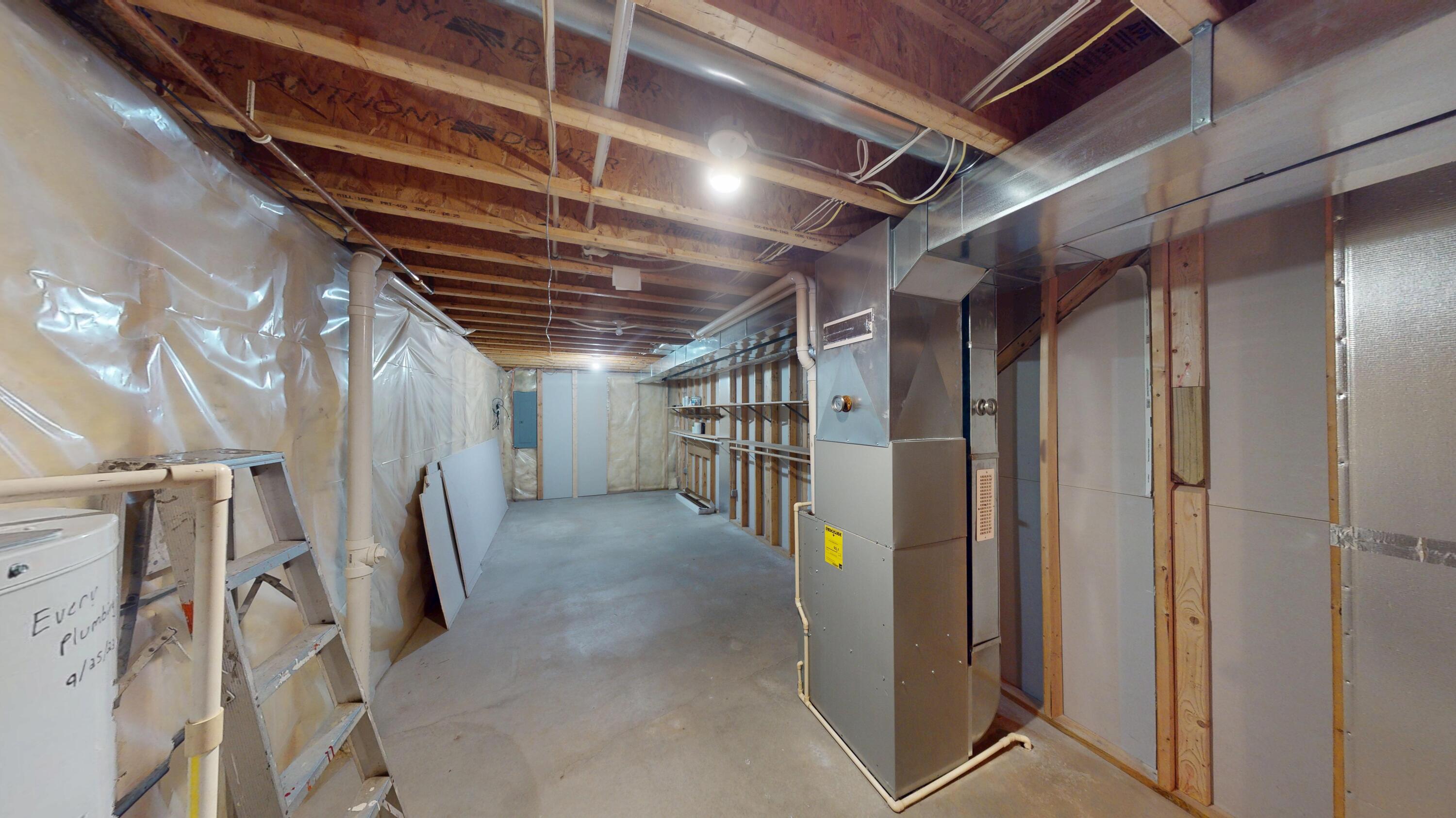 2002 Viking Avenue Holmen, WI 54636 - Photo 40 of 48 Storage Room