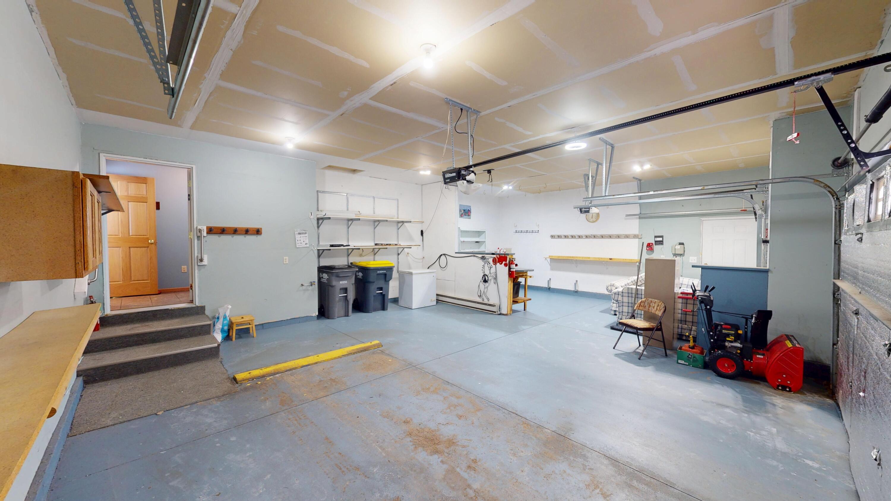 2002 Viking Avenue Holmen, WI 54636 - Photo 44 of 48 Garage