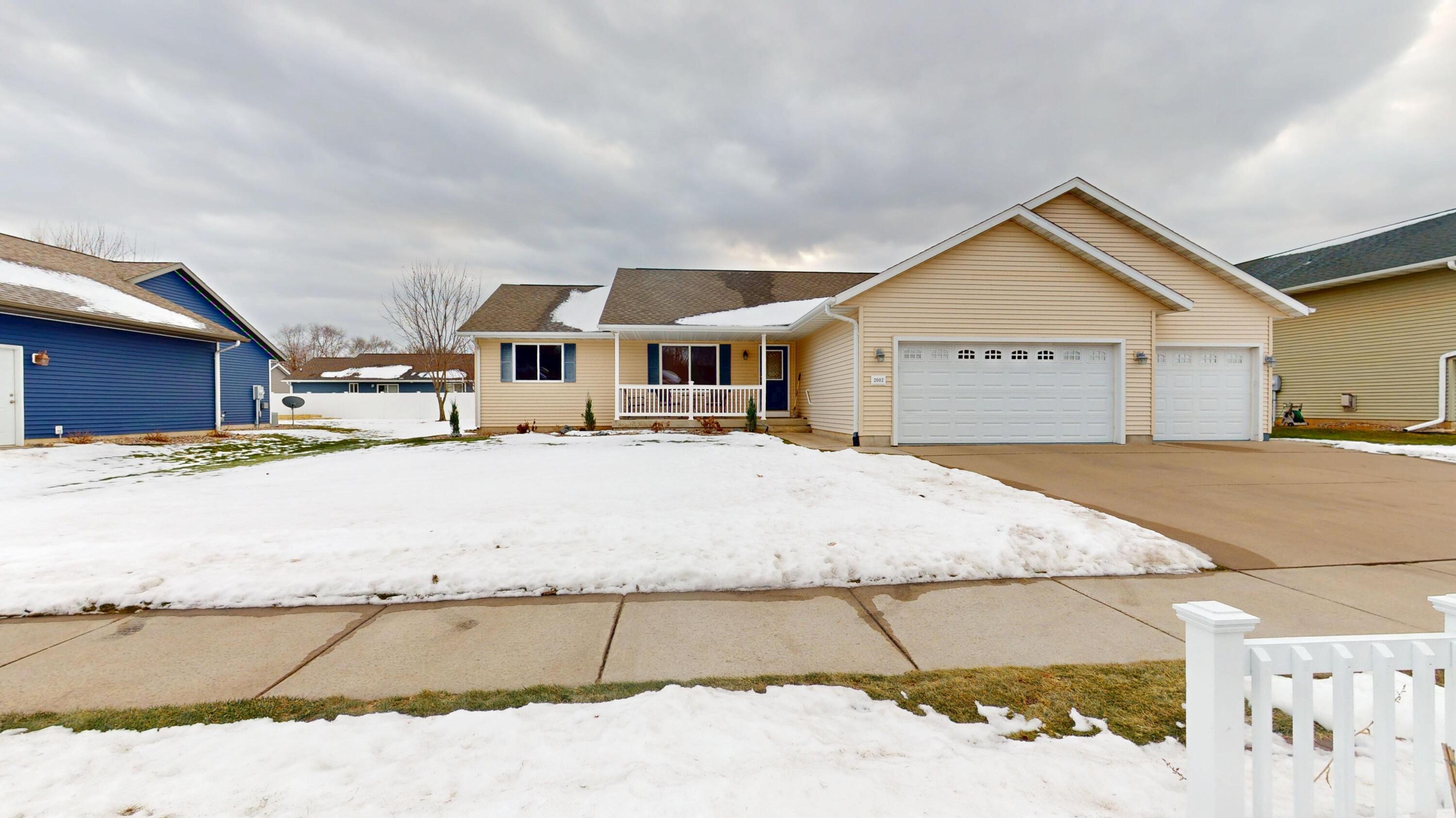 2002 Viking Avenue Holmen, WI 54636 - Photo 48 of 48 Exterior