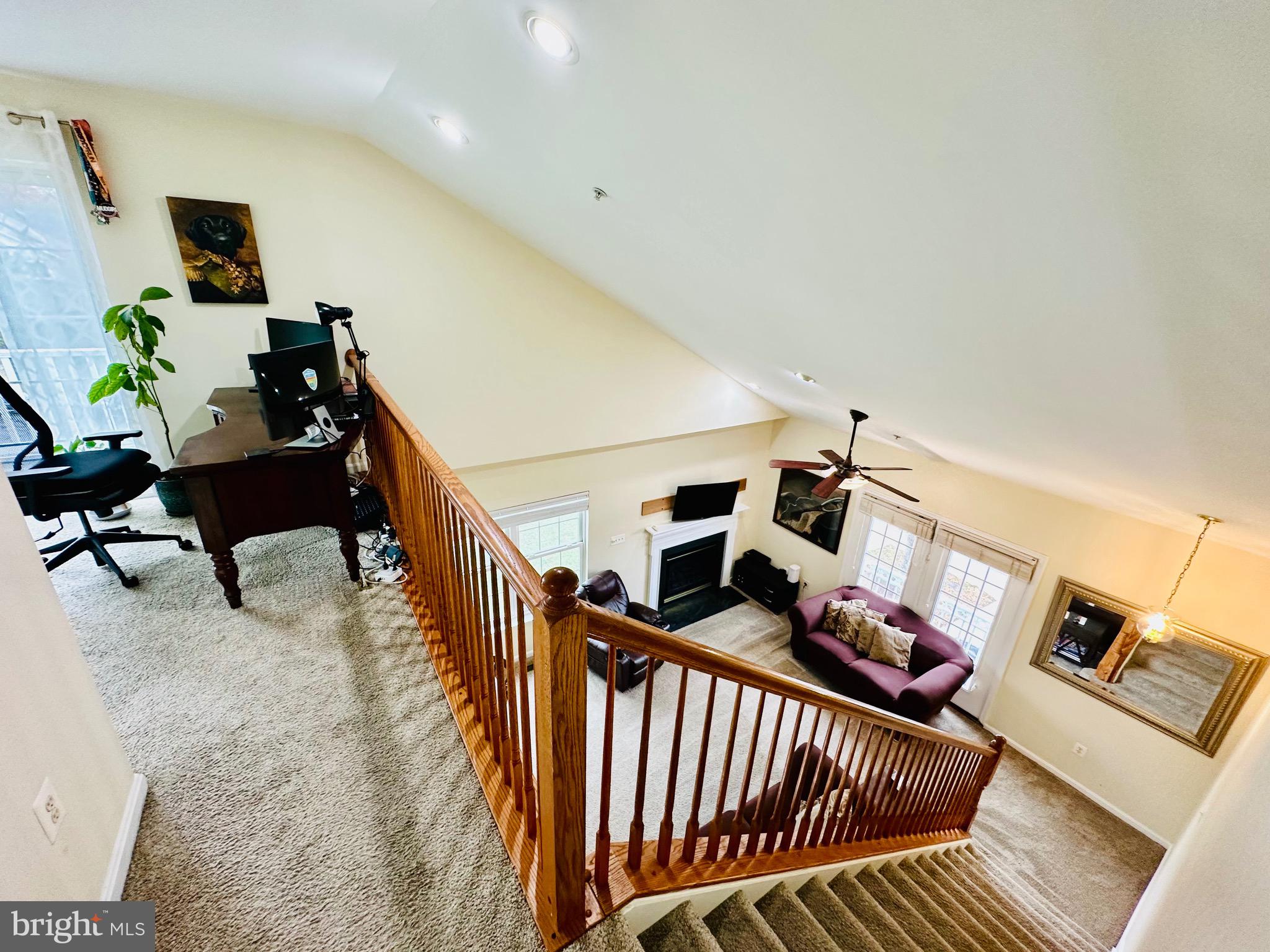 2013 Astilbe Way, Unit 2013 Odenton, MD 21113 - Photo 26 of 61 a view of entryway and workspace