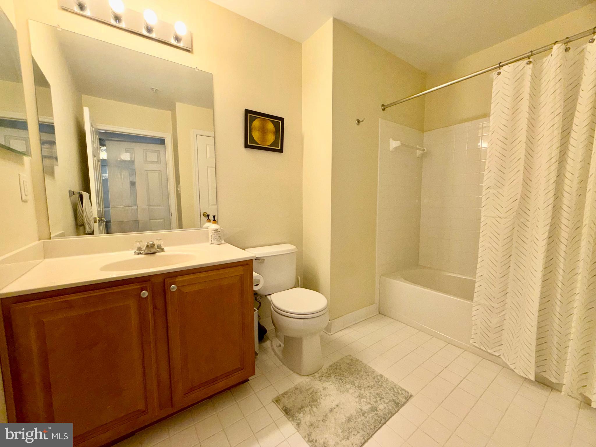 2013 Astilbe Way, Unit 2013 Odenton, MD 21113 - Photo 43 of 61 Full bath