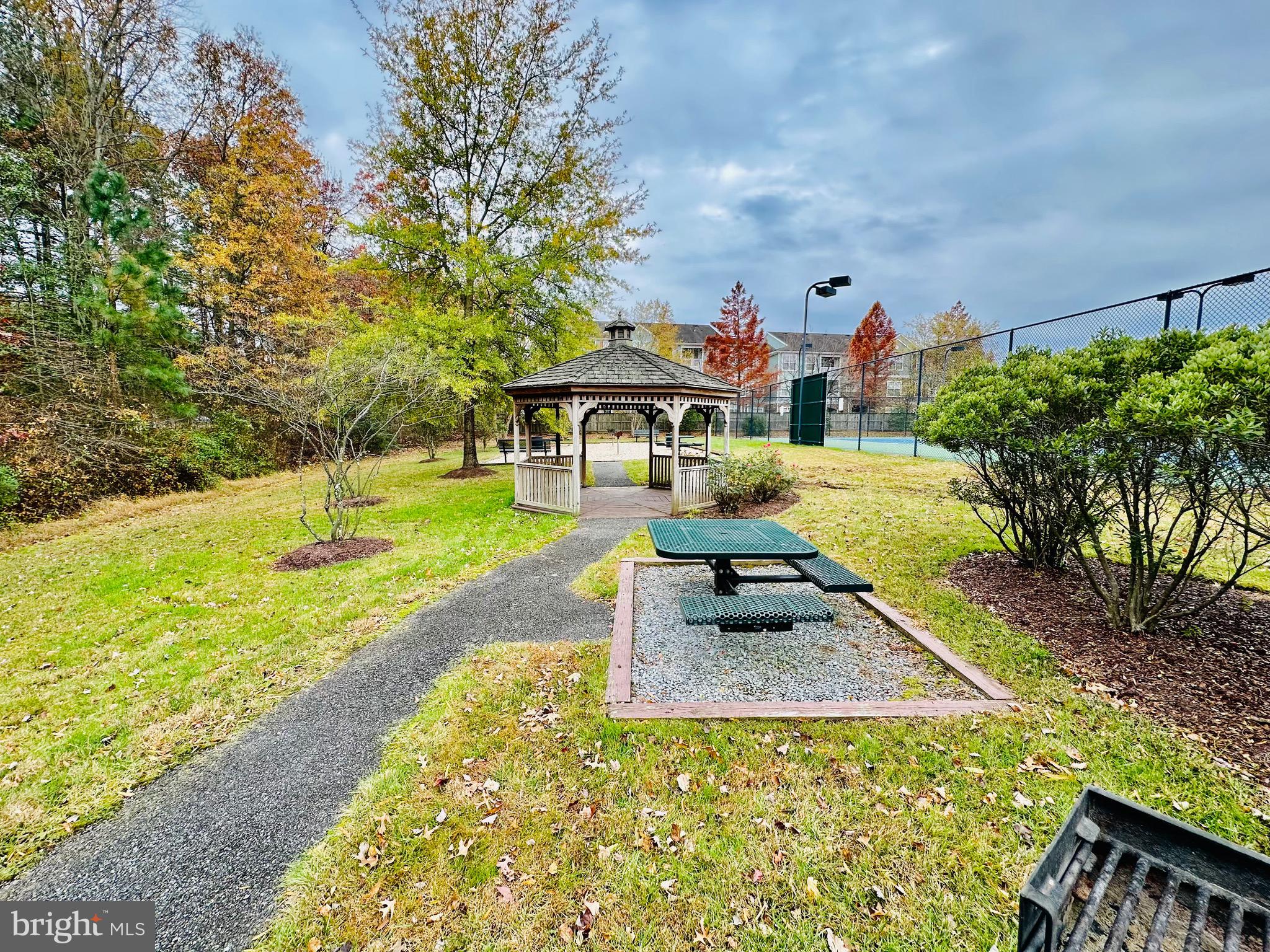 2013 Astilbe Way, Unit 2013 Odenton, MD 21113 - Photo 58 of 61 Picnic