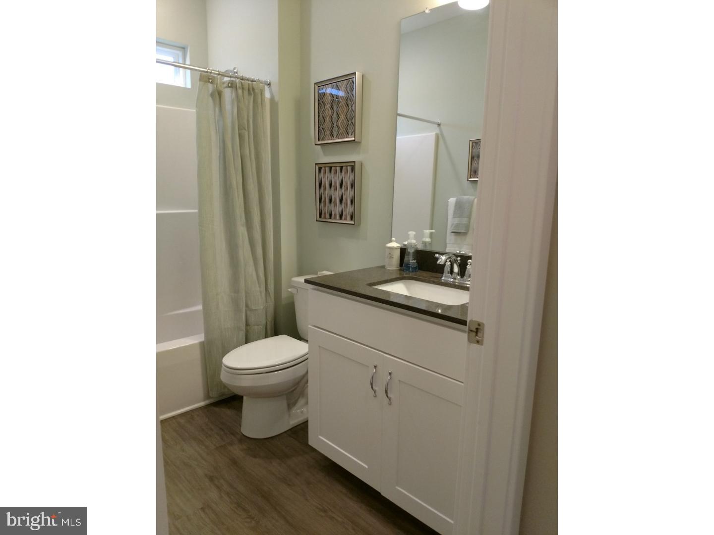 1054 Robinson Road, Unit DELRAY Townsend, DE 19734 - Photo 10 of 27 Bathroom