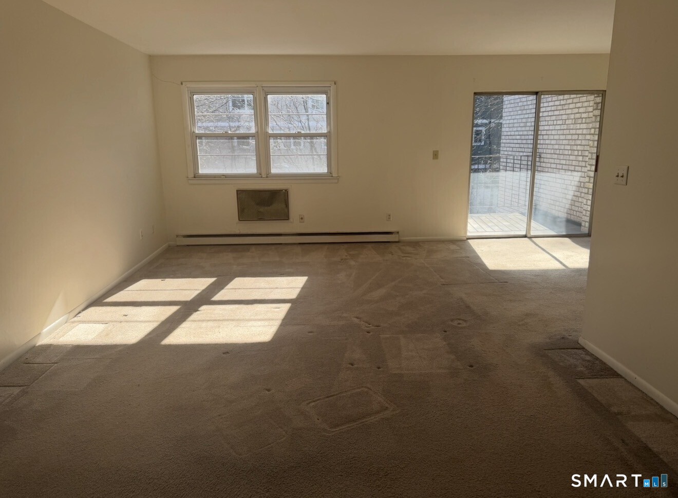 308 Meadowside Road, Unit 305 Milford, CT 06460 - Photo 3 of 10