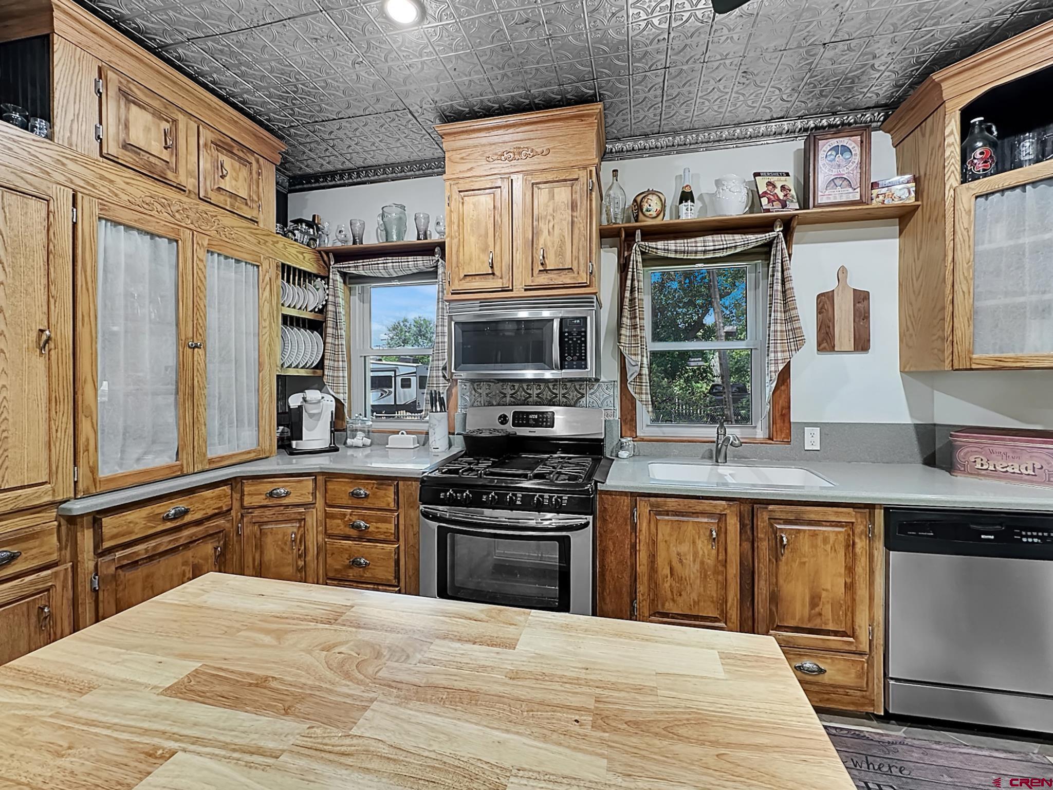 21413 Austin Road Austin, CO 81410 - Photo 6 of 45 Gallery Image 6