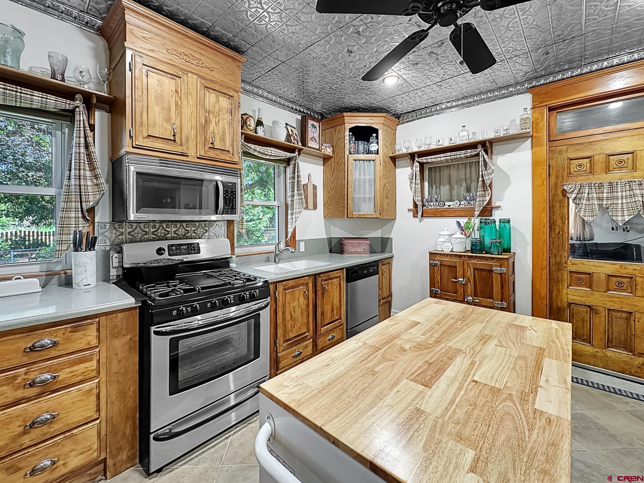 21413 Austin Road Austin, CO 81410 - Photo 7 of 45 Gallery Image 7