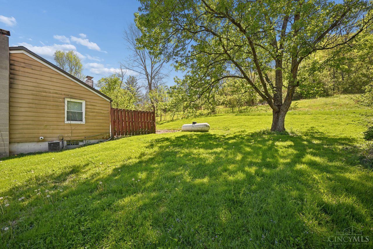7605 Wesselman Road Cleves, OH 45002 - Photo 29 of 35