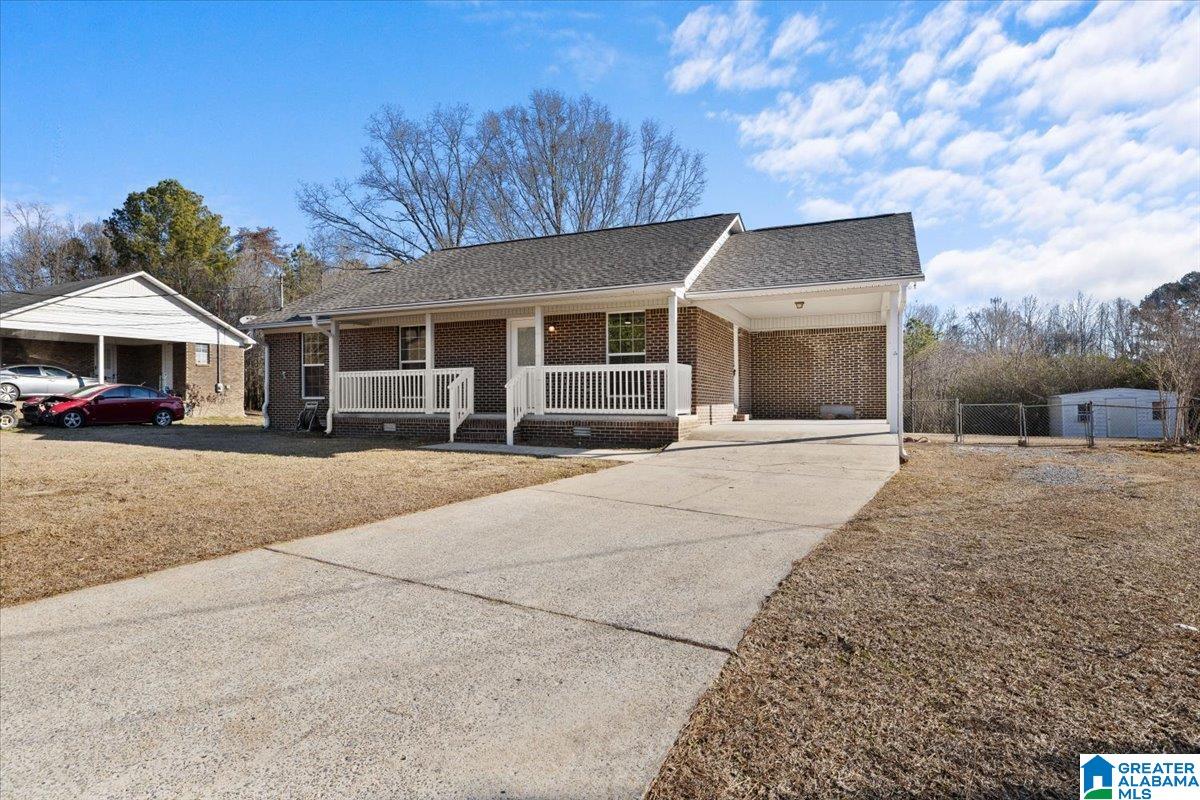 130 Church Street Oneonta, AL 35121 - Photo 3 of 29