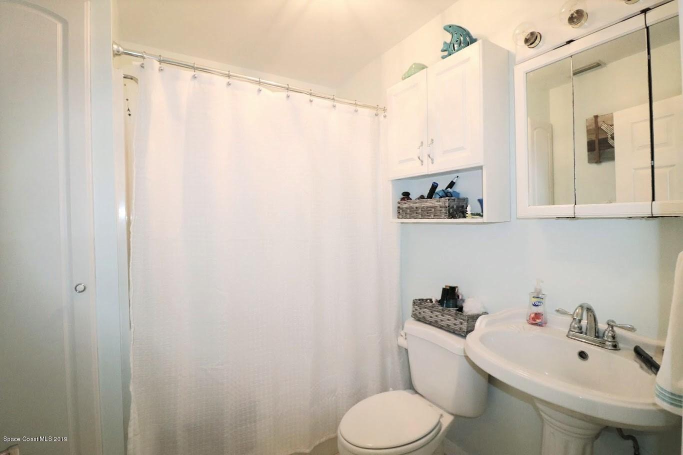 117 Chipola Road Cocoa Beach, FL 32931 - Photo 28 of 54 117 Chipola master bath2