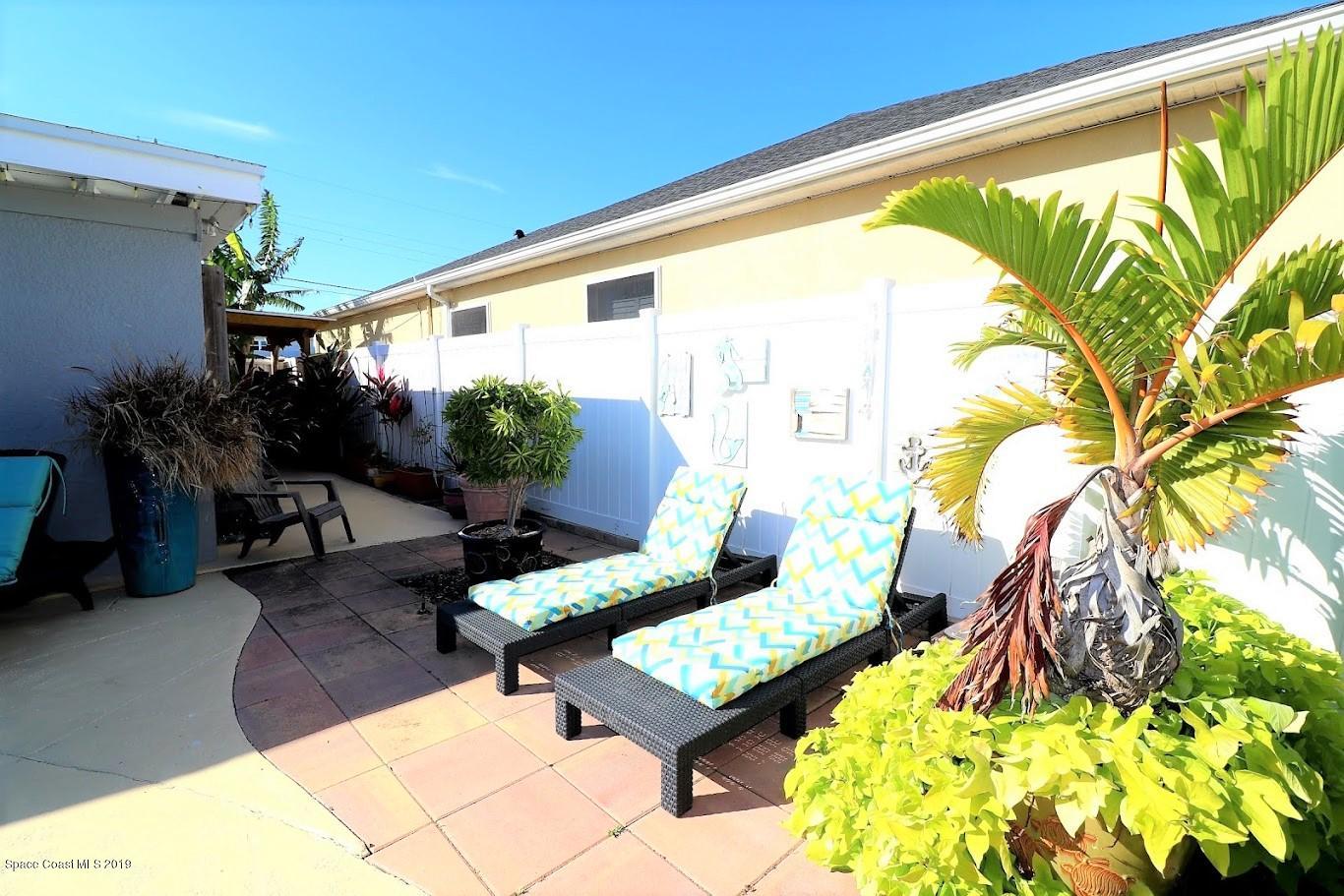 117 Chipola Road Cocoa Beach, FL 32931 - Photo 38 of 54 117 Chipola Sunning'