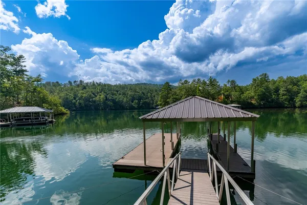 $779,000 | 431 Horse Pasture Road, Sunset, SC 29685