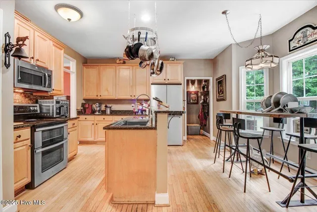 $429,900 | 457 Albemarle Drive, Clayton, NC 27527