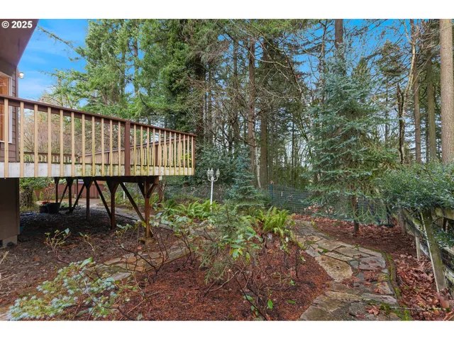 $770,000 | 13386 Southwest Hillshire Drive, Portland, OR 97223