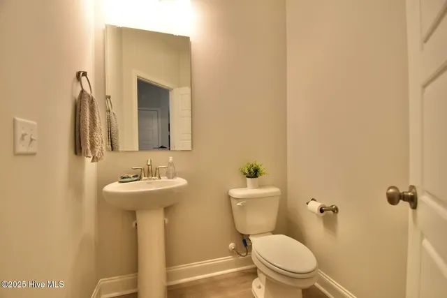 $442,500 | 28 South Bandwheel Way, Hampstead, NC 28443